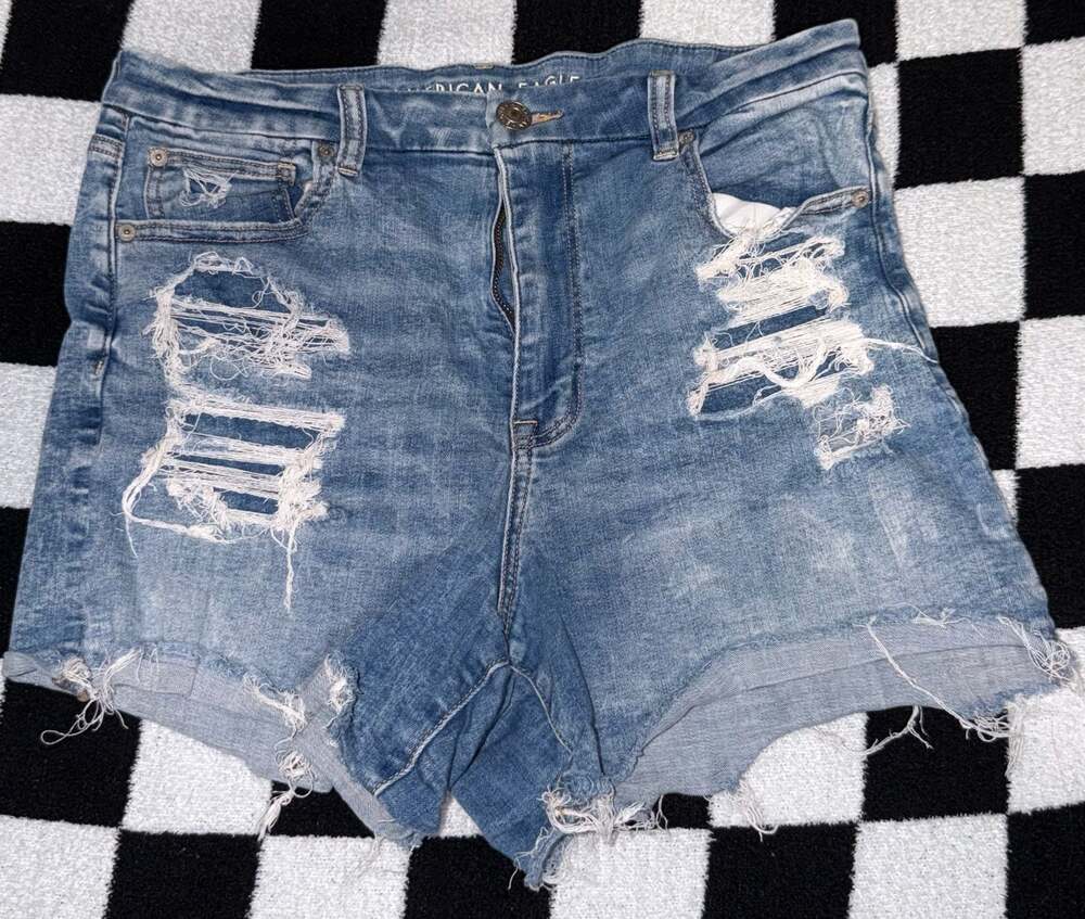 American Eagle Next Level Stretch Distressed Denim Shorts Size 12